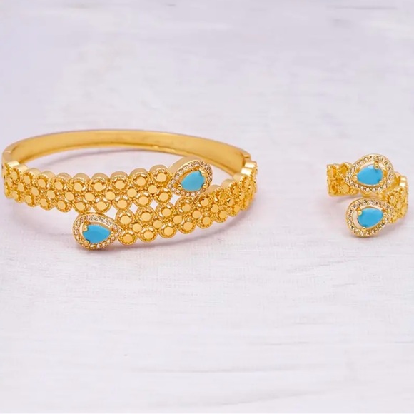 Gold Bracelet & Ring Set Turquoise Teardrop Stones Traditional Statement Jewelry - Picture 3 of 7